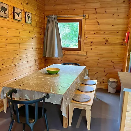 Bamboo 54 Chalet
